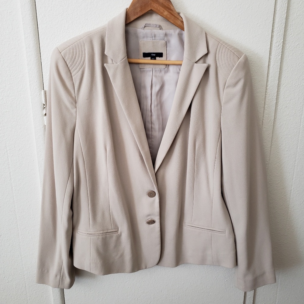 Gap cream vintage blazer. Size 12